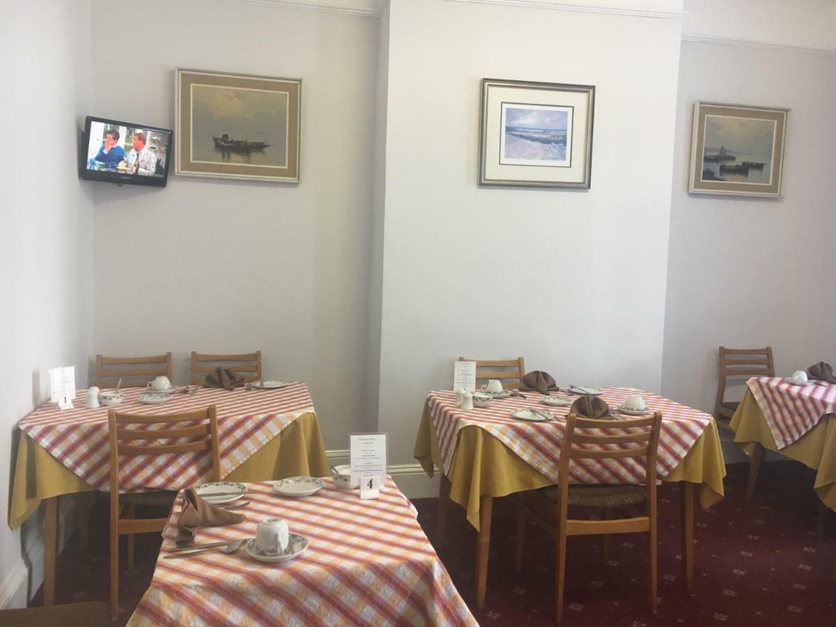Avoca Villa Guest House 圣赫利尔泽西 外观 照片