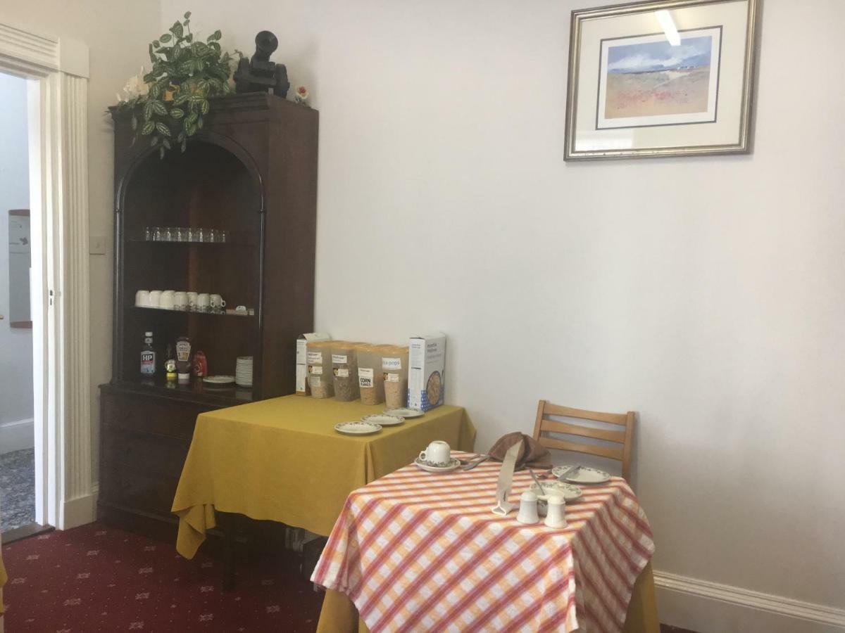 Avoca Villa Guest House 圣赫利尔泽西 外观 照片