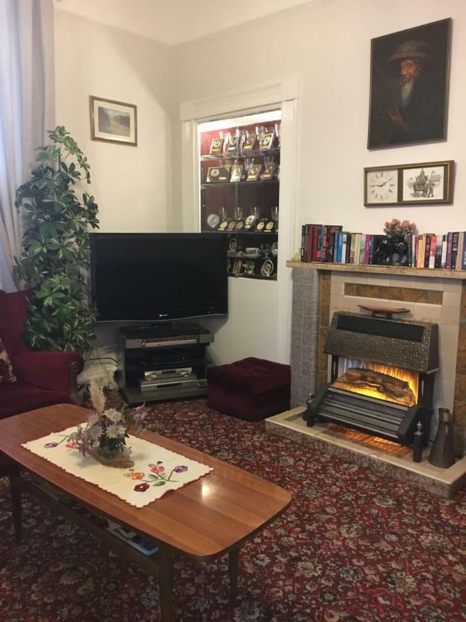 Avoca Villa Guest House 圣赫利尔泽西 外观 照片