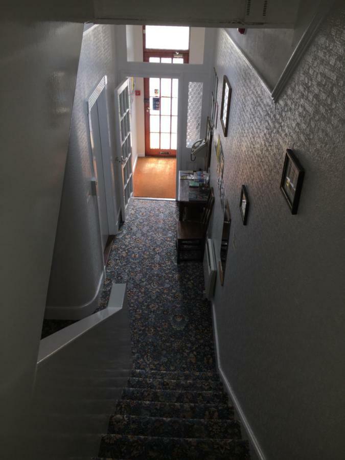 Avoca Villa Guest House 圣赫利尔泽西 外观 照片